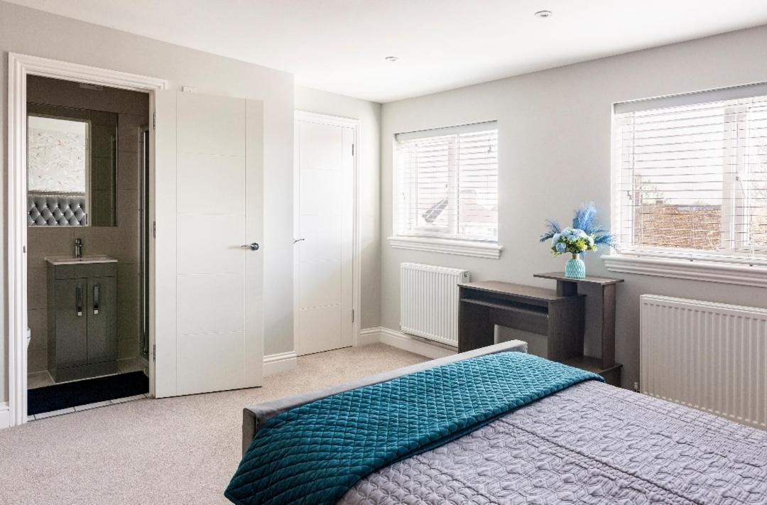 Luxury House 4 Ensuite Bedrooms, Free Parking ,Wifi Oxford Dış mekan fotoğraf